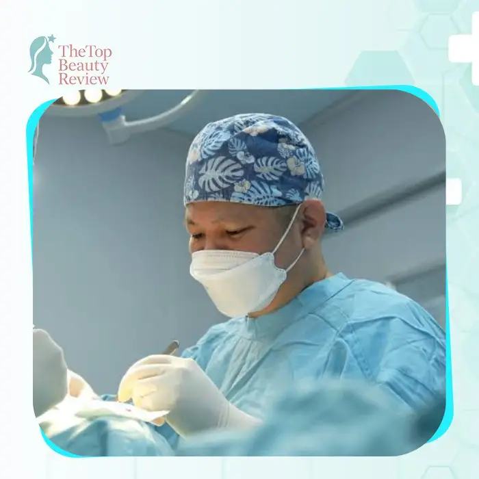 Top 5 Breast Augmentation Surgeons in District 4 Trusted by Clients in Ho Chi Minh City